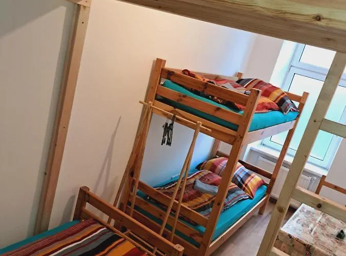 Apartment Relax & Belvedere 10 Minutes To Downtown Long Term Also Possible