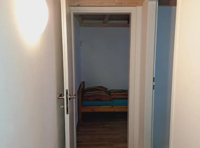 Relax & Belvedere 10 Minutes To Downtown Long Term Also Possible Apartment