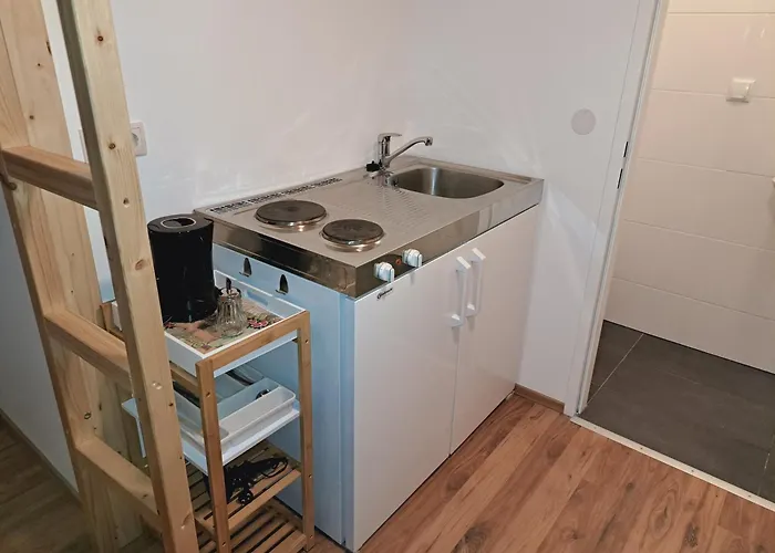 Relax & Belvedere 10 Minutes To Downtown Long Term Also Possible Apartment *
