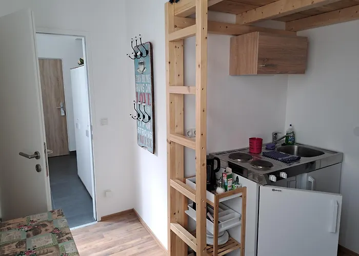 Relax & Belvedere 10 Minutes To Downtown Long Term Also Possible *